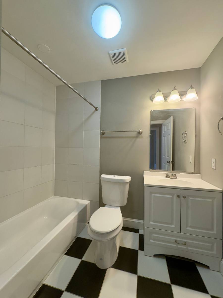 Apartment for rent at 7-9 W Mulberry St, Baltimore, MD 21201