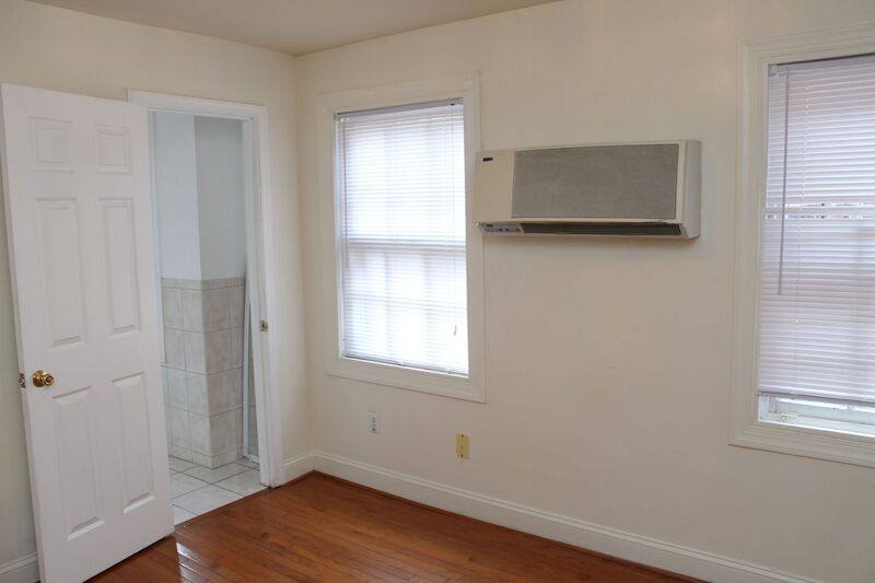 Apartment for rent at 809 Park Ave #3B, Baltimore, MD 21201