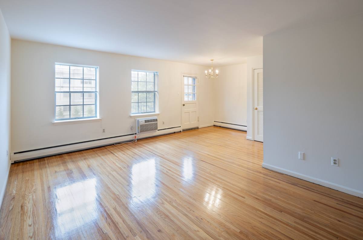 Apartment for rent at 101 Mill Creek Rd, Ardmore, PA 19003