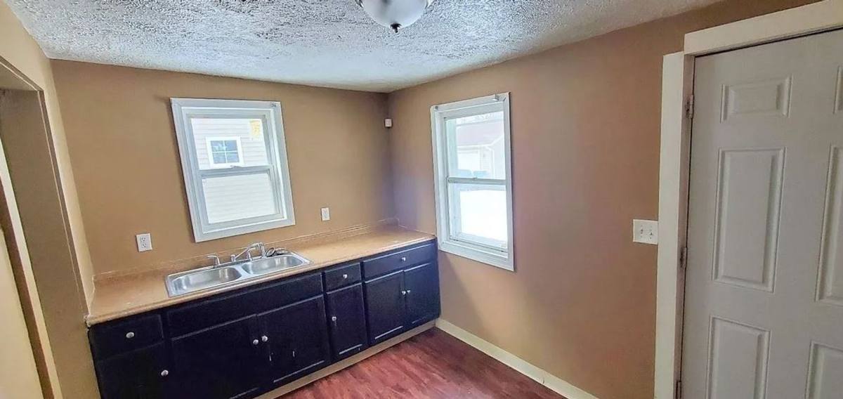 House for rent at 9609 Nelson Ave, Cleveland, OH 44105