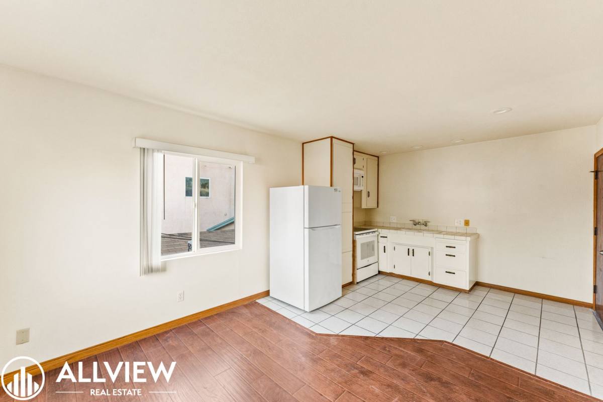 Apartment for rent at 136 13th St, Seal Beach, CA 90740