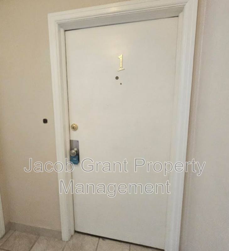 Apartment for rent at 1020 Lake Ave #1, Idaho Falls, ID 83402