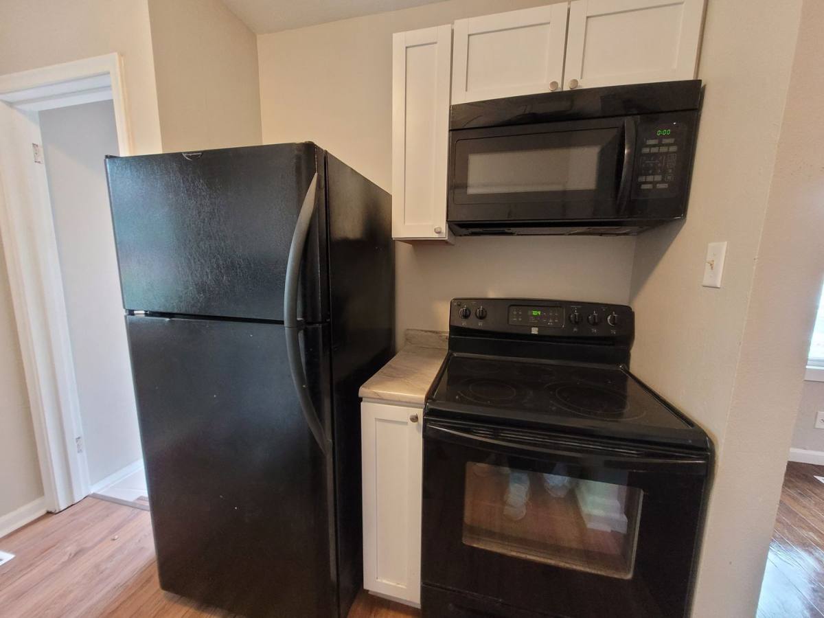 House for rent at 2237 S Union St, Des Moines, IA 50315