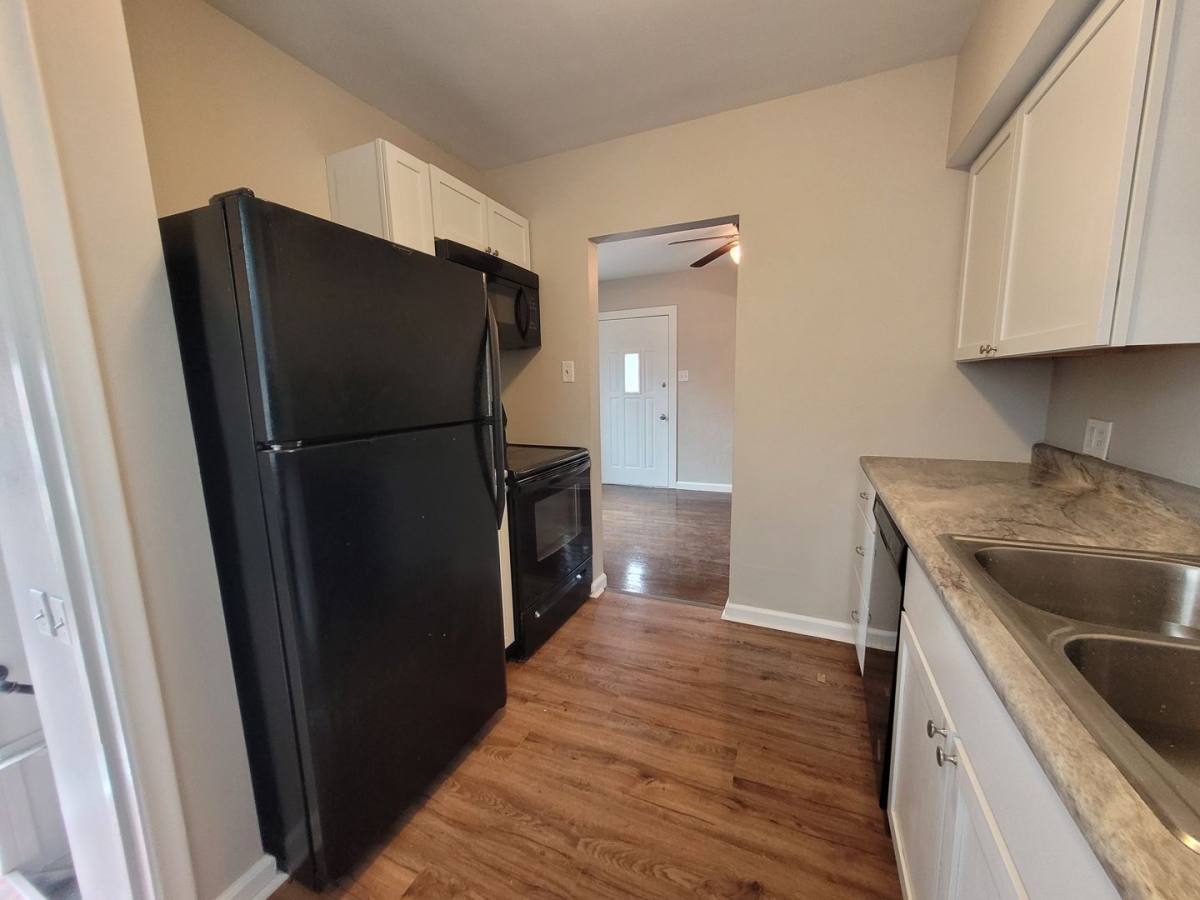 House for rent at 2237 S Union St, Des Moines, IA 50315