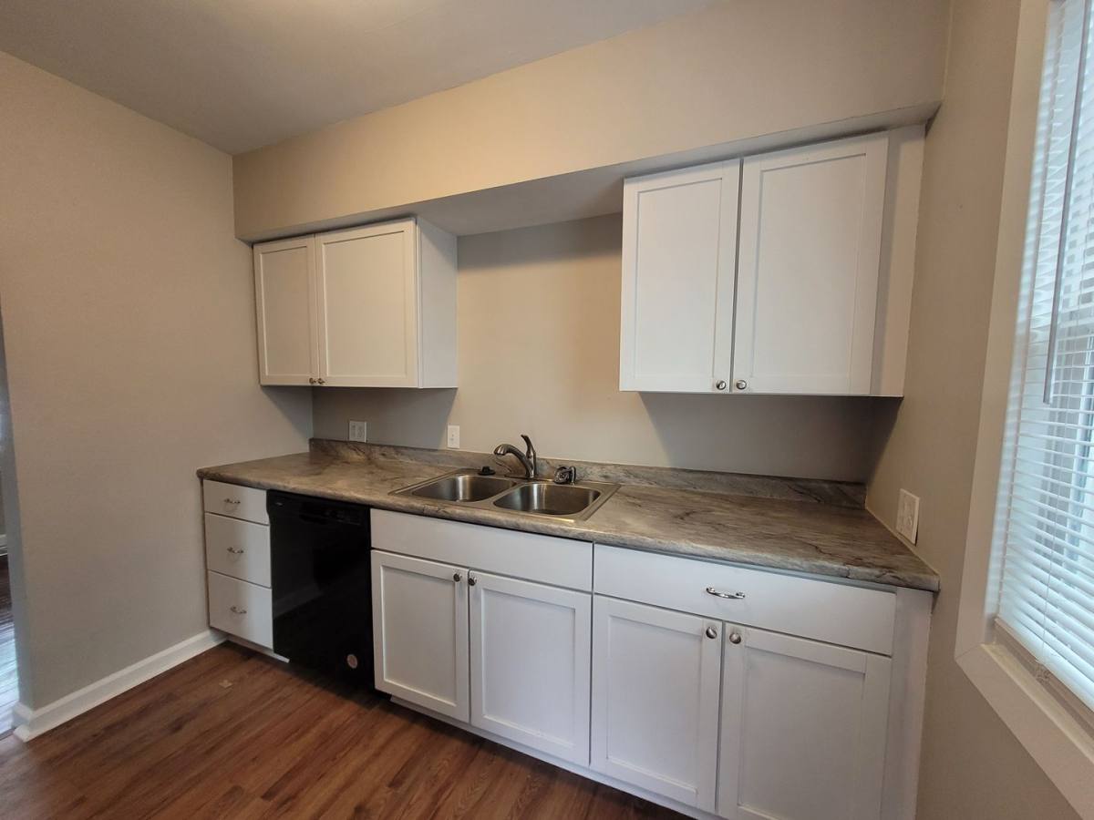 House for rent at 2237 S Union St, Des Moines, IA 50315
