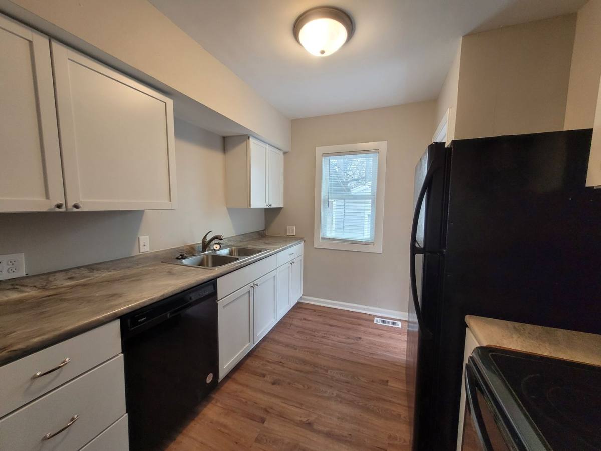 House for rent at 2237 S Union St, Des Moines, IA 50315