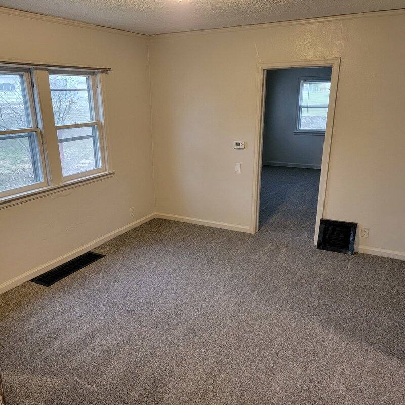 House for rent at 1211 Lewis Ave, Des Moines, IA 50315