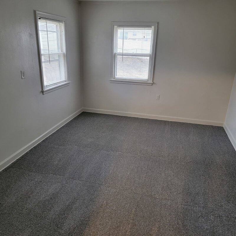 House for rent at 1211 Lewis Ave, Des Moines, IA 50315