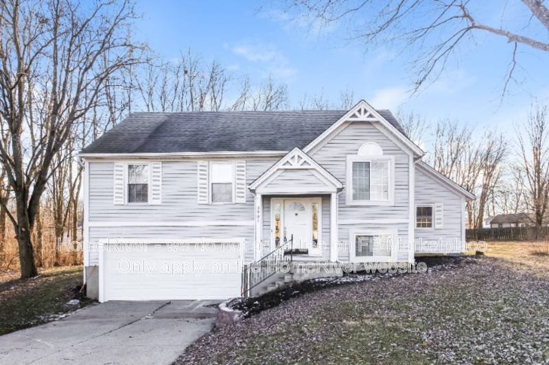 House for rent at 3881 Magnolia Dr, Amelia, OH 45102