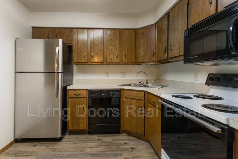 Apartment for rent at 1935 N Lincoln Ave #408, York, NE 68467