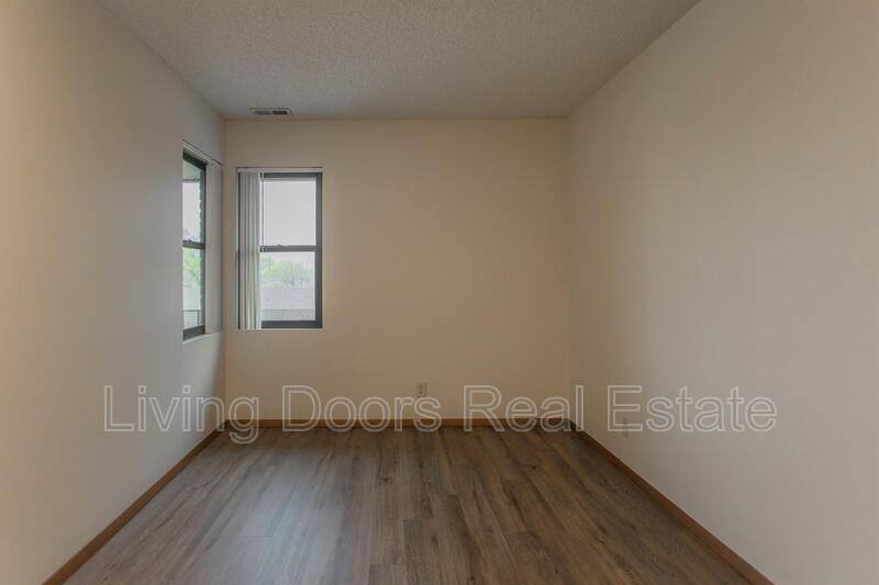 Apartment for rent at 1935 N Lincoln Ave #408, York, NE 68467