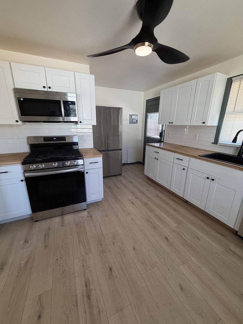 Apartment for rent at 1117 E Saint Vrain Ave, Colorado Springs, CO 80903