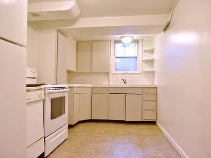 Apartment for rent at 1013 14th St #B, Greeley, CO 80631
