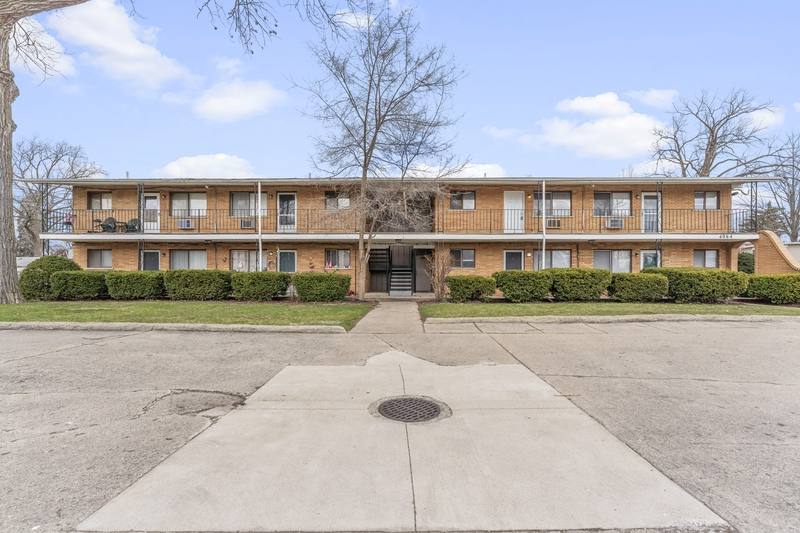 Apartment for rent at 4064 Columbus St #6, Wayne, MI 48184