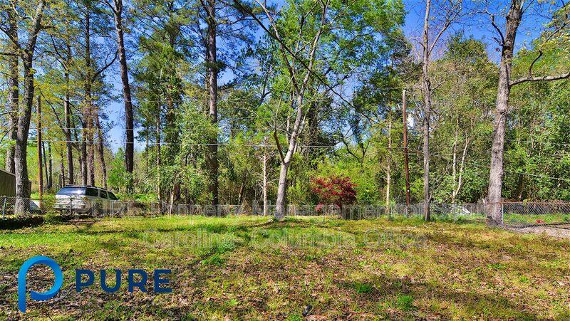 House for rent at 125 Charleswood Dr, Columbia, SC 29223