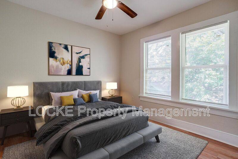 House for rent at 1016 E Arlington Ave #C, Fort Worth, TX 76104