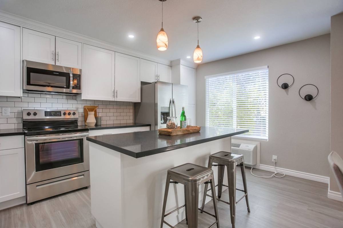 Apartment for rent at 9808 Paseo Montalban, San Diego, CA 92129
