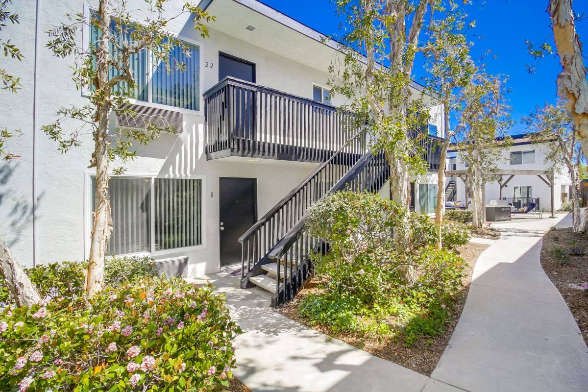 Apartment for rent at 9808 Paseo Montalban, San Diego, CA 92129