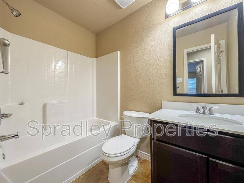 Townhouse for rent at 1044A Edwards Dr, Belton, TX 76513