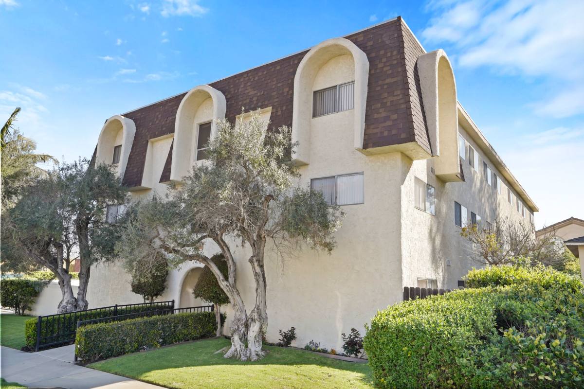 Apartment for rent at 1410 W 260th St, Harbor City, CA 90710