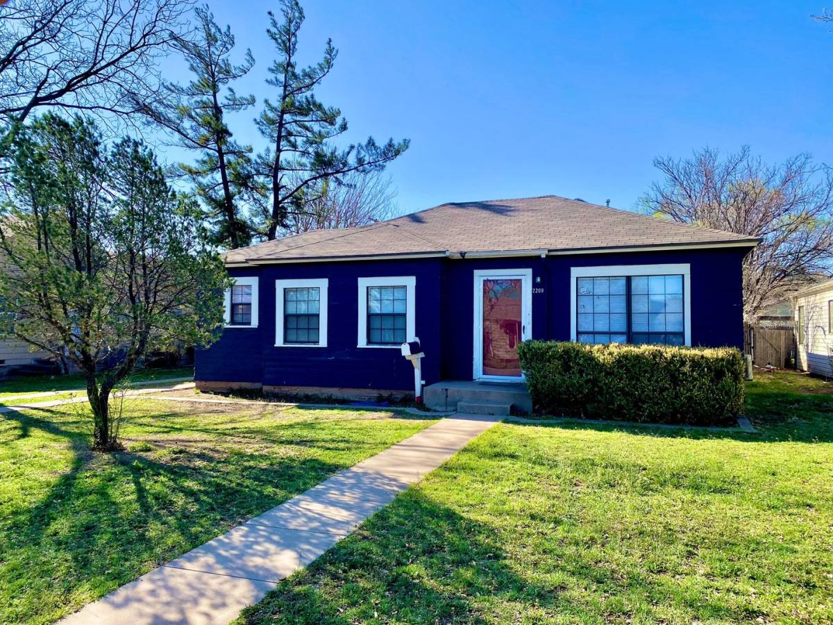 House for rent at 2209 28th St, Lubbock, TX 79411