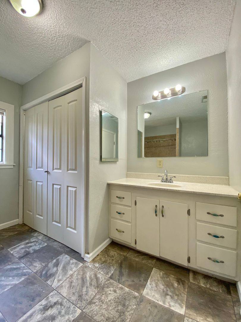 House for rent at 2209 28th St, Lubbock, TX 79411