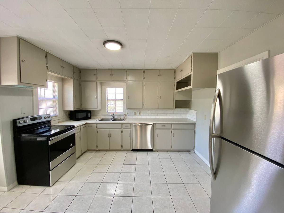 House for rent at 2209 28th St, Lubbock, TX 79411