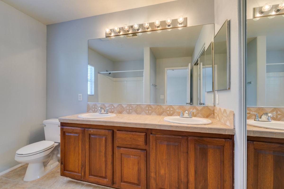 House for rent at 8433 Spencer Canyon St, Las Vegas, NV 89166