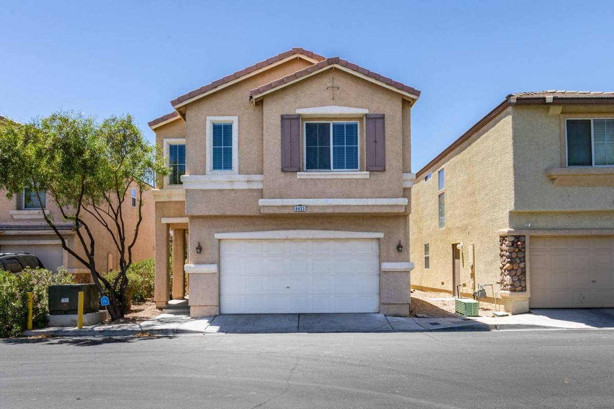 House for rent at 8433 Spencer Canyon St, Las Vegas, NV 89166