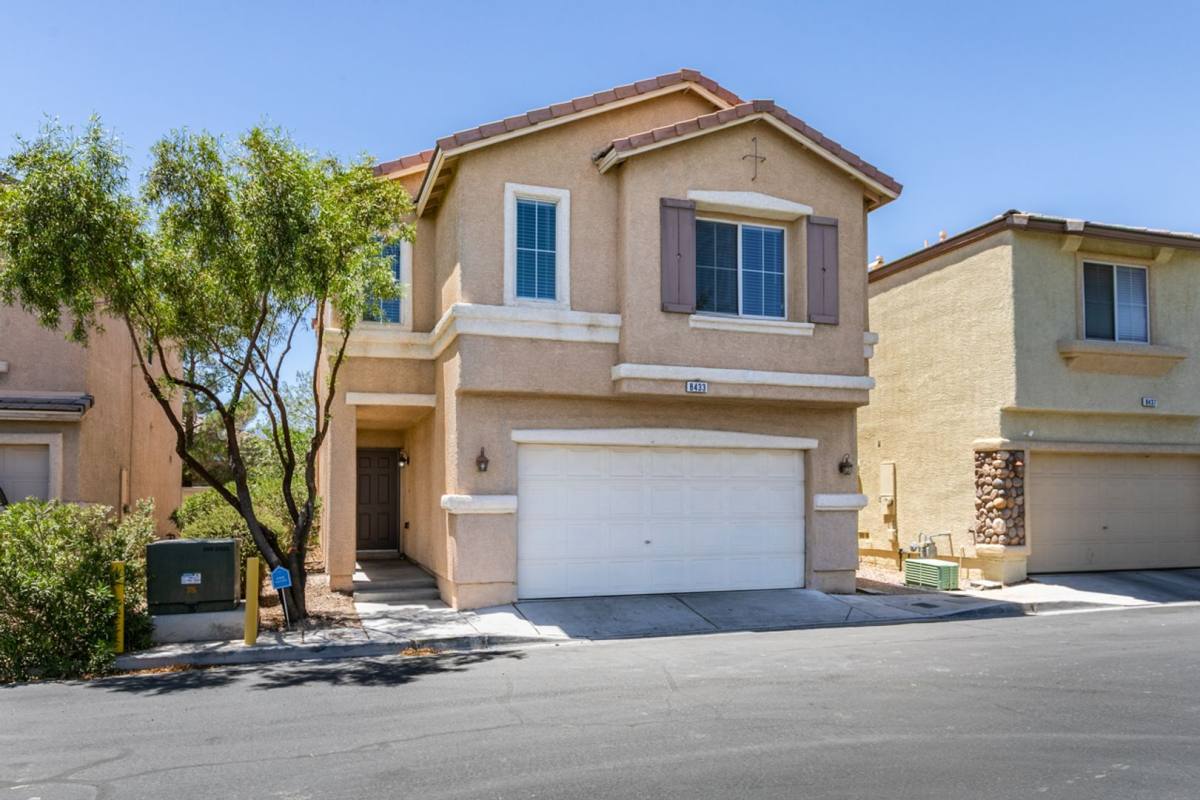 House for rent at 8433 Spencer Canyon St, Las Vegas, NV 89166