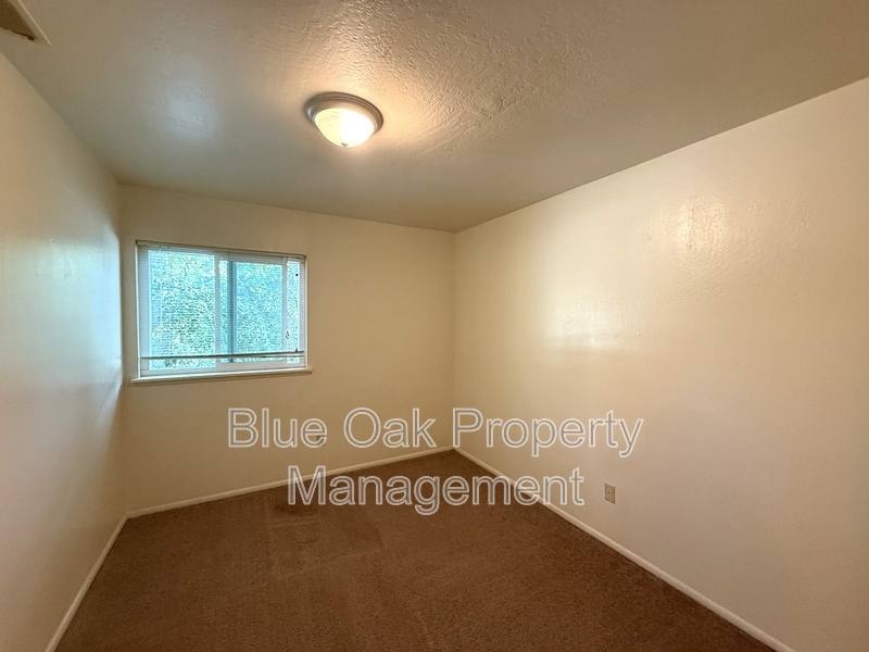 Apartment for rent at 390 Ash St #4, Chico, CA 95928