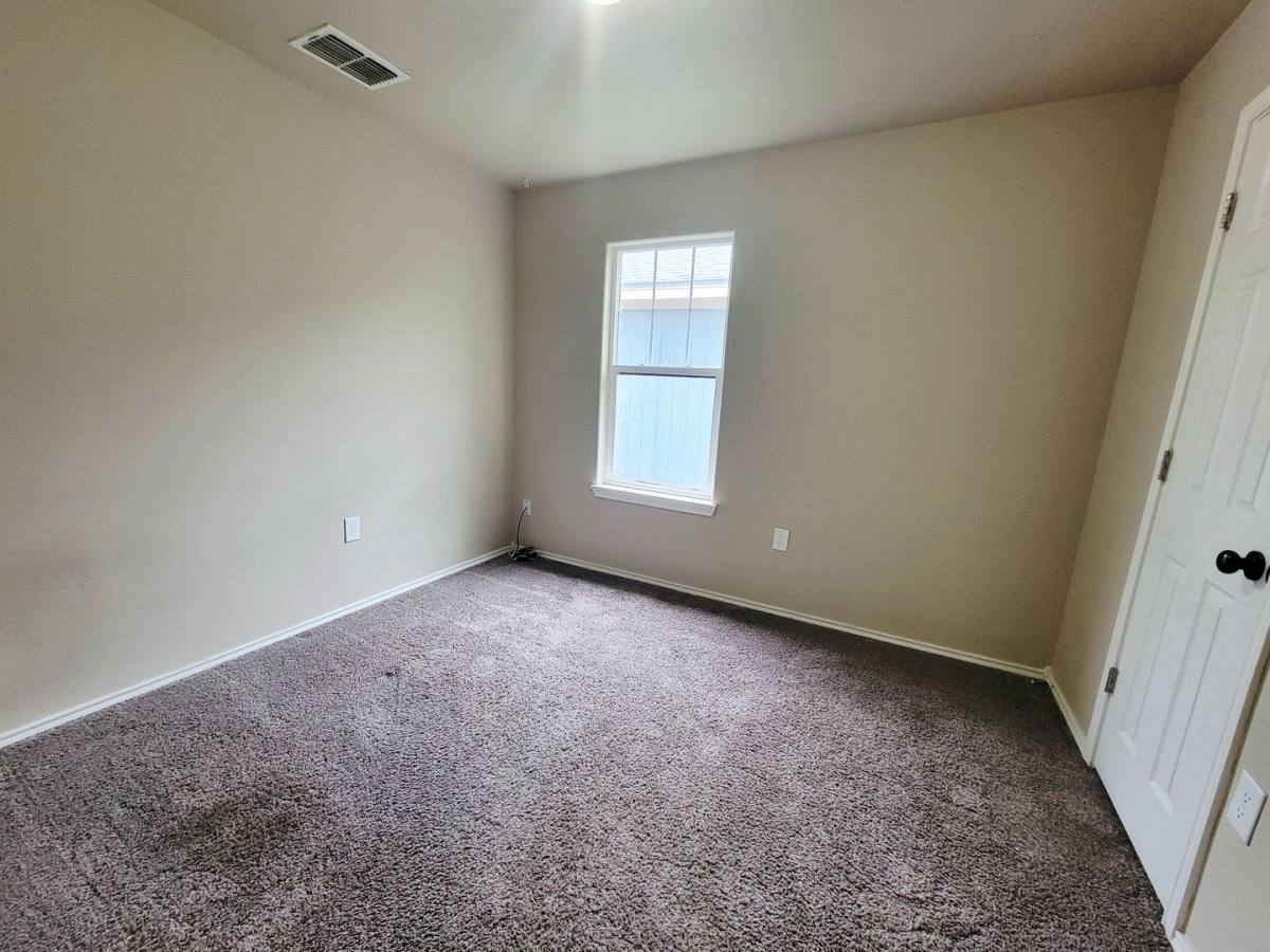 Apartment for rent at 110 82nd St, Lubbock, TX 79404