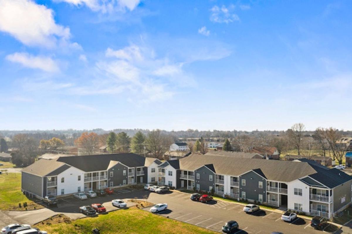 Apartment for rent at 1624 Westen St, Bowling Green, KY 42104