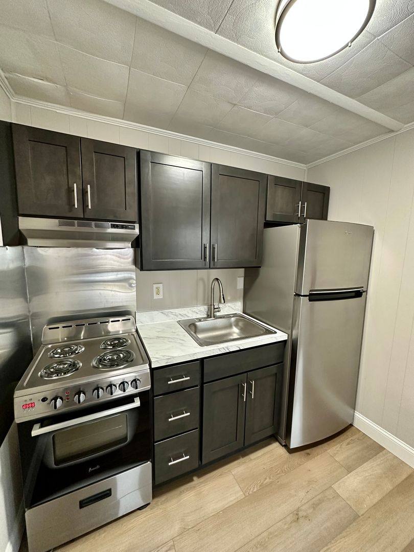 Apartment for rent at 18 Huron Ave, Norwood, PA 19074