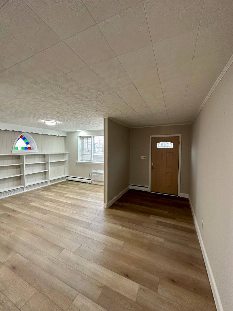 Apartment for rent at 18 Huron Ave, Norwood, PA 19074