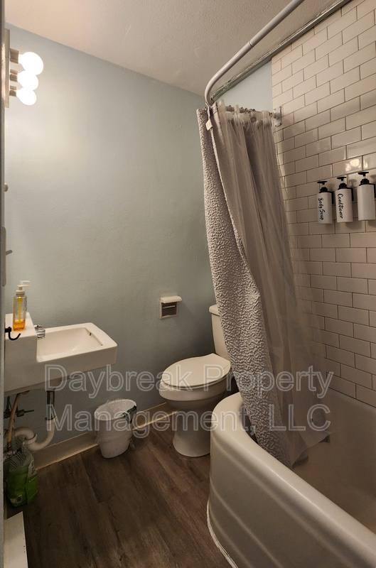 Apartment for rent at 1258 10th St N #103 F, Fargo, ND 58102