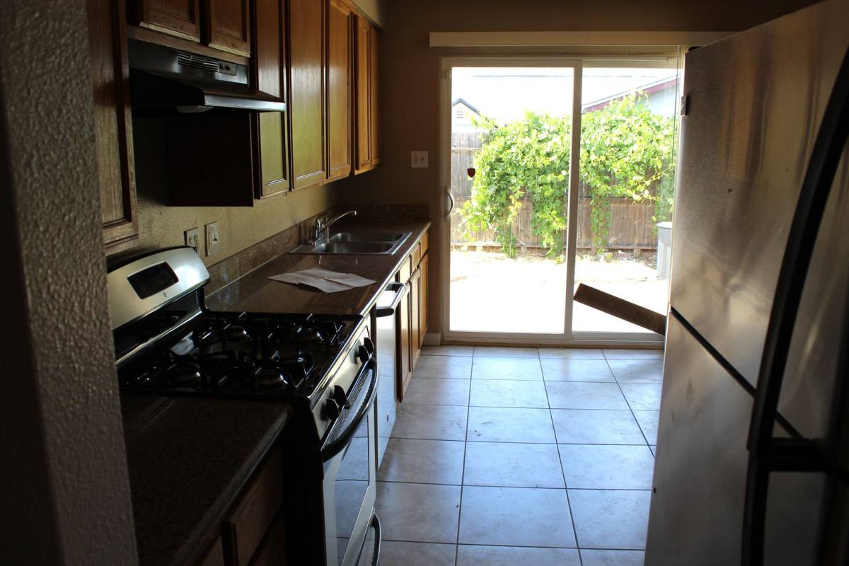 House for rent at 7726 Laurie Way, Sacramento, CA 95832