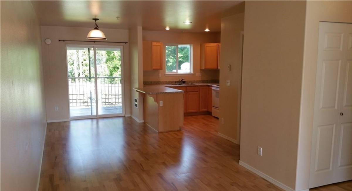 Townhouse for rent at 5786 Portal Way, Ferndale, WA 98248