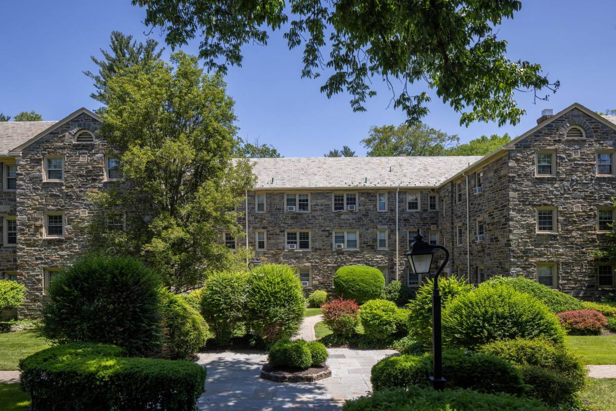 Apartment for rent at 115-119 Mill Creek Rd, Ardmore, PA 19003