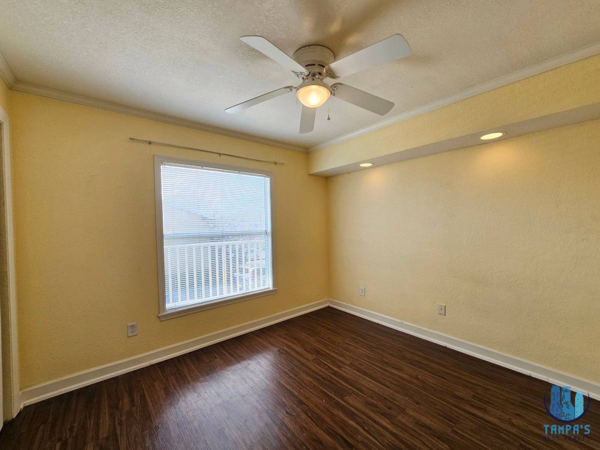 Apartment for rent at 119 N Evergreen Ave, Clearwater, FL 33755