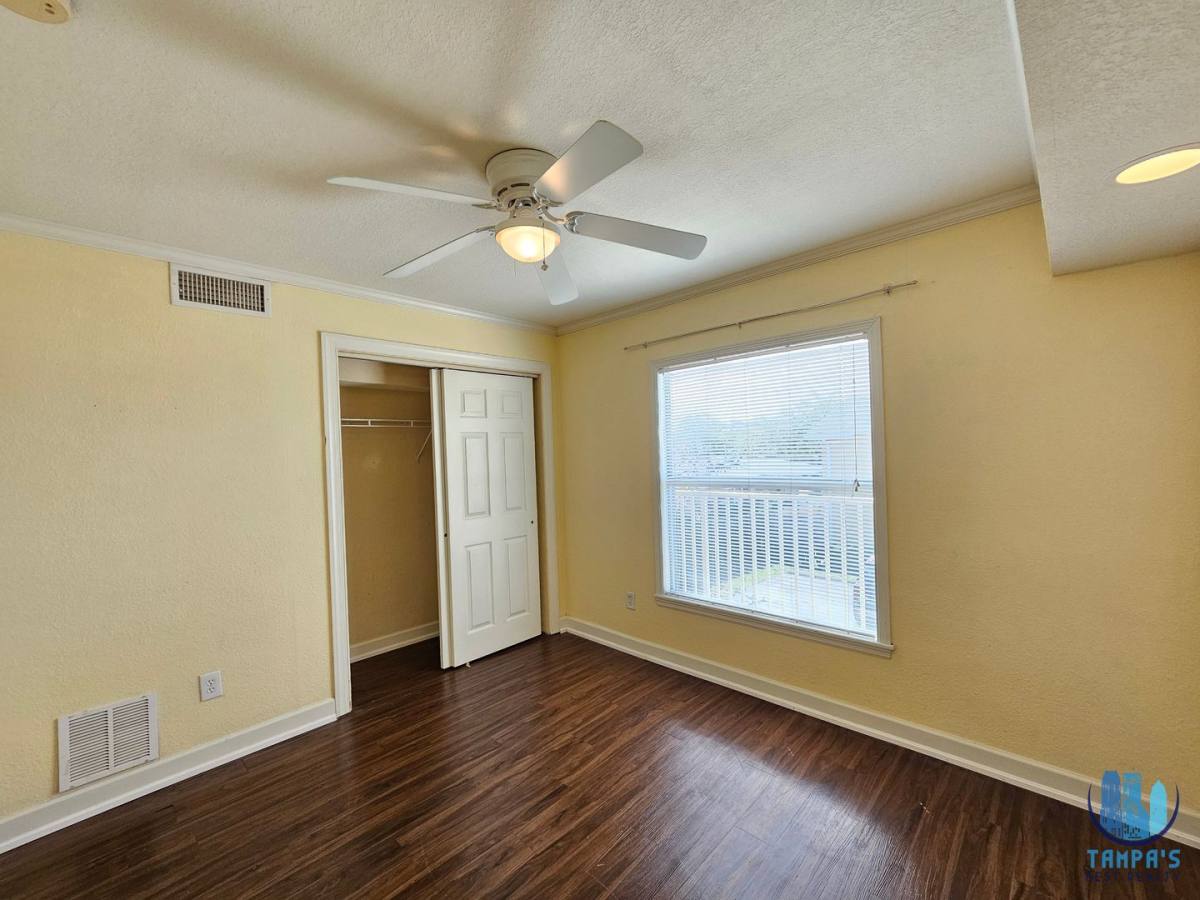 Apartment for rent at 119 N Evergreen Ave, Clearwater, FL 33755