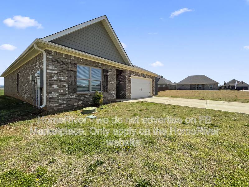 House for rent at 163 Lena Lane, Meridianville, AL 35759