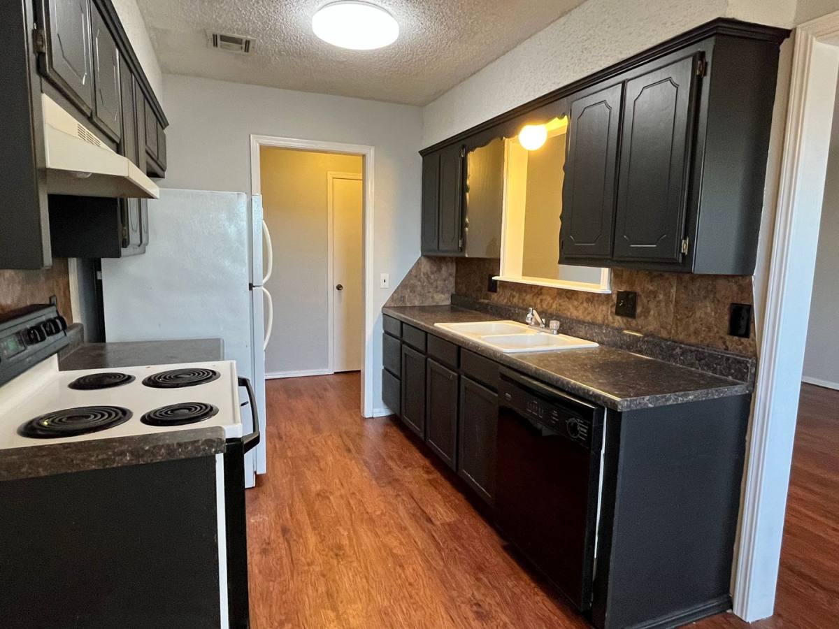 House for rent at 1809 Michell Dr, Oklahoma City, OK 73141