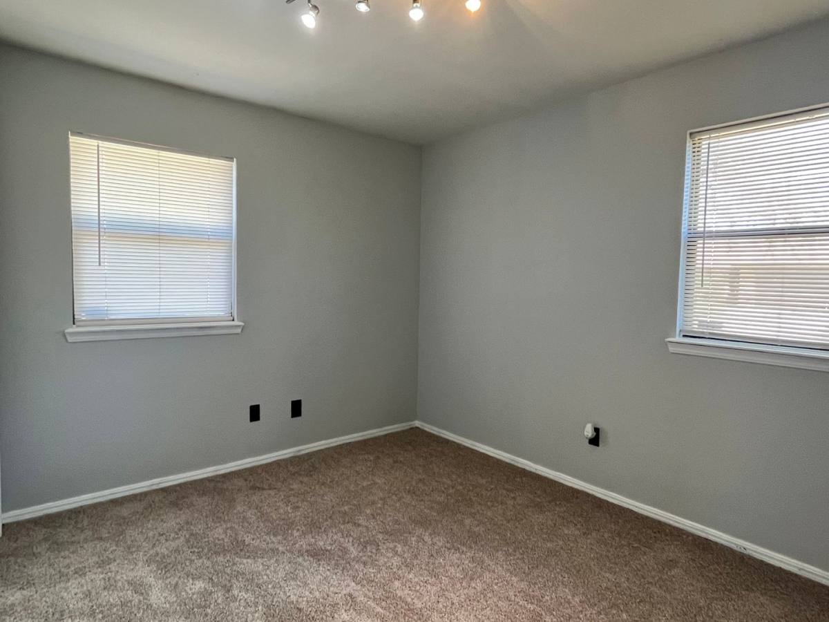 House for rent at 1809 Michell Dr, Oklahoma City, OK 73141