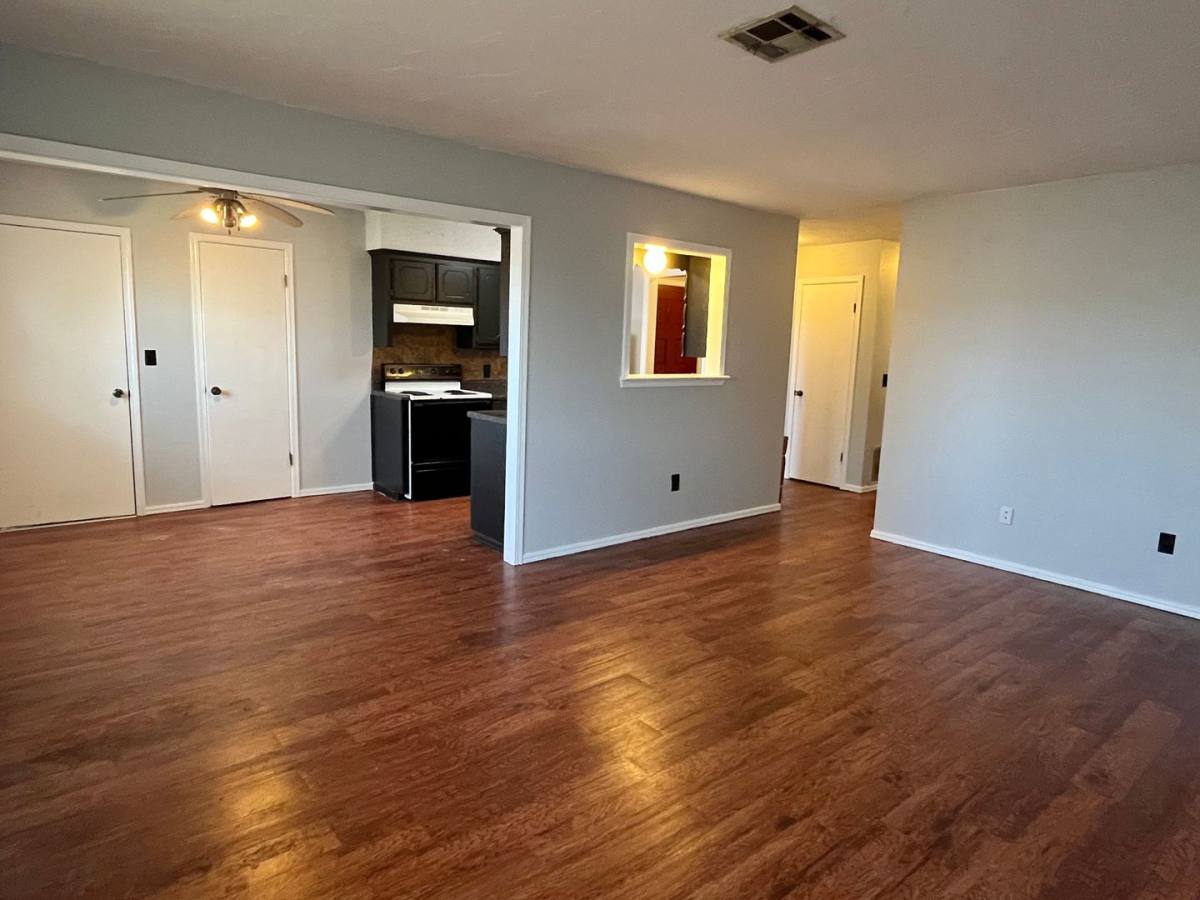 House for rent at 1809 Michell Dr, Oklahoma City, OK 73141