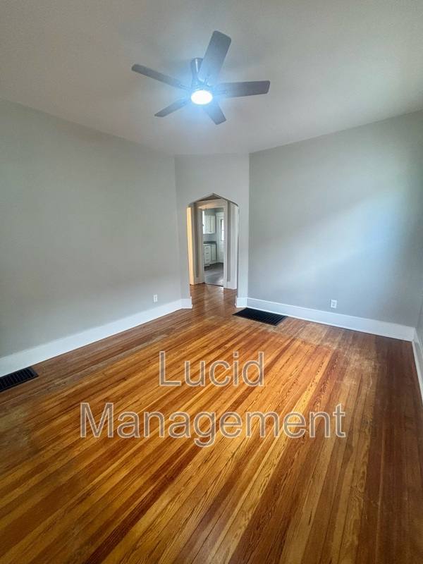 House for rent at 1310 Earl Ave, Louisville, KY 40215