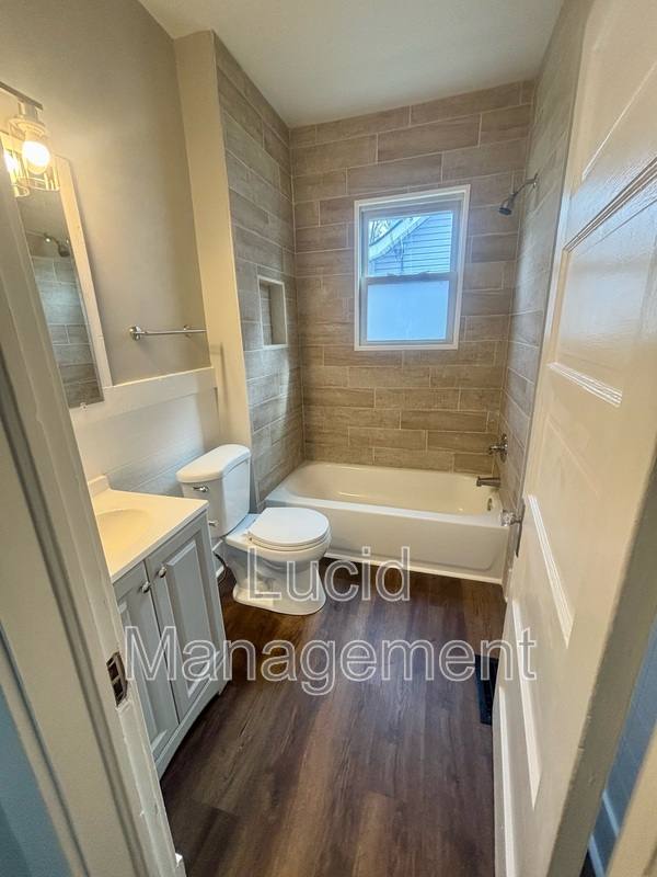 House for rent at 1310 Earl Ave, Louisville, KY 40215