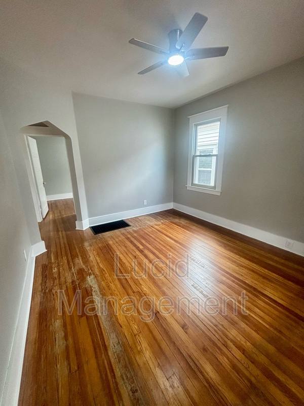 House for rent at 1310 Earl Ave, Louisville, KY 40215