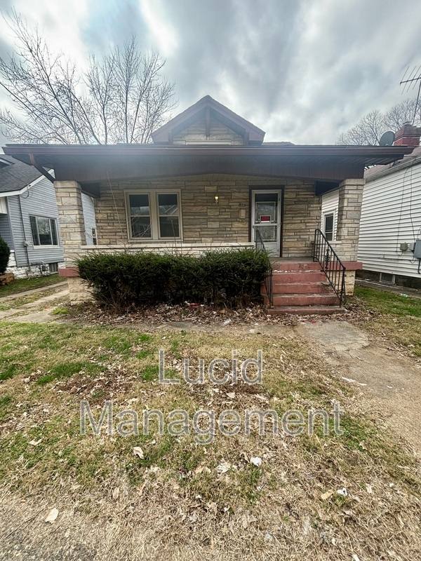 House for rent at 1310 Earl Ave, Louisville, KY 40215