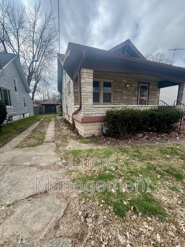 House for rent at 1310 Earl Ave, Louisville, KY 40215